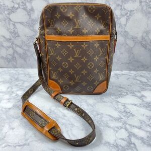 Louis Vuitton Vintage Danube MM Crossbody ✅Authenticated
